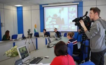 Взаимодействие PR со СМИ Взаимодействие PR со СМИ