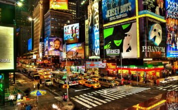 Реклама как социально-коммуникативная технология Реклама как социально-коммуникативная технология